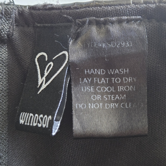 Windsor Black Faux Leather Halter Corset Top - Picture 6 of 7